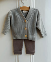 Load image into Gallery viewer, Light Green Cotton Knit Baby Cardigan – Wooden Buttons