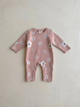 Load image into Gallery viewer, Dusty pink 100% cotton baby and toddler knit romper featuring an all-over daisy intarsia design with scalloped cuffs and concealed leg poppers.