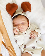 Load image into Gallery viewer, close-up of newborn wearing cotton romper set with paw print design