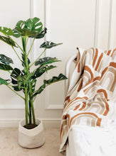 Load image into Gallery viewer, Knitted Rainbow Baby Blanket – All-Over Rainbow Pattern (100x120 cm)