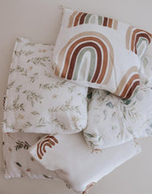 Load image into Gallery viewer, Quilted Muslin Pouch – Small Organizer Bag