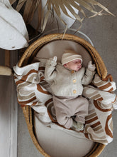 Load image into Gallery viewer, Ecru Cotton Knit Baby Cardigan – Wooden Buttons &amp; All-Season Comfort
